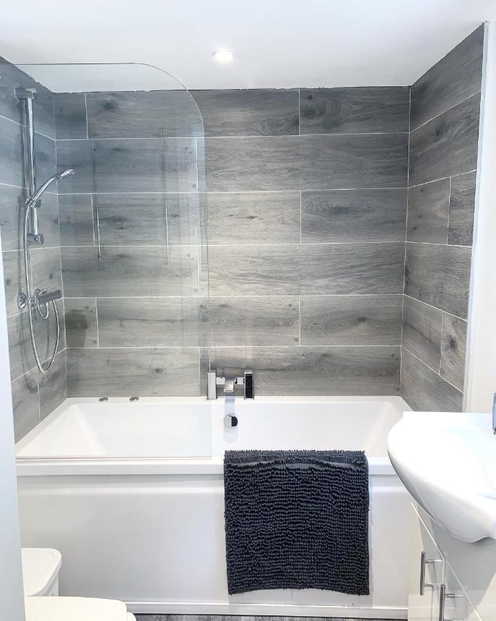 Albert Luxury Hottub & Jacuzzi Apartments بلاكبول المظهر الخارجي الصورة