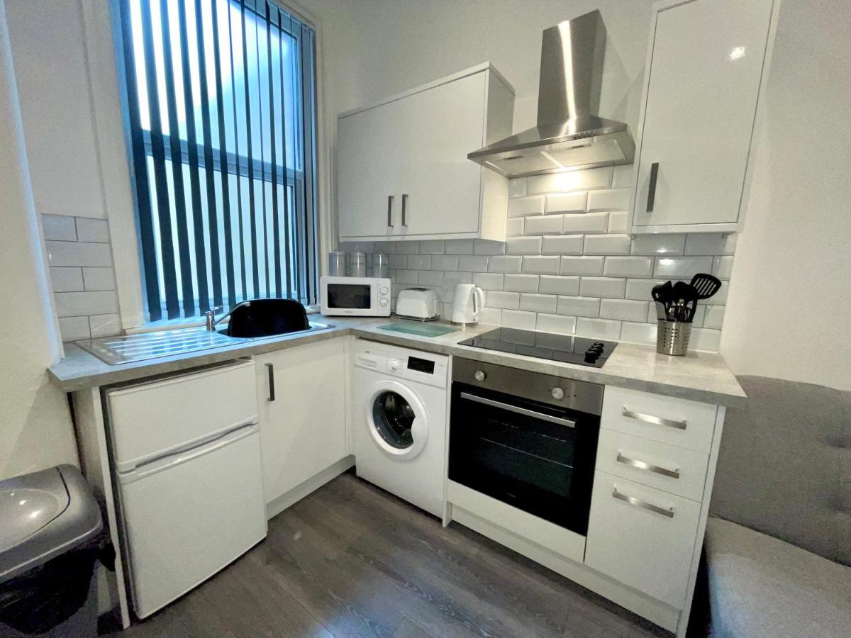 Albert Luxury Hottub & Jacuzzi Apartments بلاكبول المظهر الخارجي الصورة